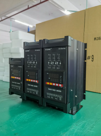 歐姆龍大功率繼電器G7L-2A-P-PV DC12V，太陽能發(fā)電系統(tǒng)中可靠的 “電力樞紐”